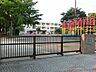 周辺：横浜市立潮田小学校　350m　徒歩5分。小学校が近いのは子育てファミリーにもおすすめのポイントです。 