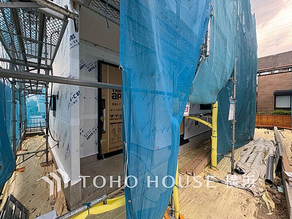 玄関を拡大表示