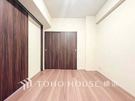 穏やかな寛ぎを届ける上質仕様のゆとりあるお部屋。心豊かにできるプライベート空間。