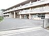 周辺：横浜市立中山中学校　1800m　徒歩23分。中学生の体力づくりにはぴったりの距離かもしれませんね。 
