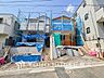 駐車場：敷地内に駐車スペースがあると、日々の暮らしのをスムーズに運ぶ事が出来ます。（2026年8月撮影）