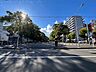 周辺：大通り公園　270m　波のイメージのタイルのモザイクや流氷のイメージのオブジェがあり、自分流で楽しめる都会のオアシス。 