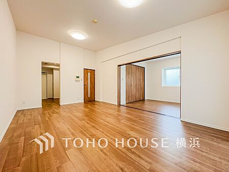 ご家族やお客様との時間など、多くの時を刻む空間。何気なく過ぎる時間が上質なひと時となる。