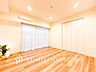 子供部屋：感性を育むプライベートルームはシンプルでスマートな空間。