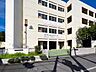 周辺：横浜市立蒔田中学校　1500m　徒歩19分。中学生の体力づくりにはぴったりの距離かもしれませんね。 