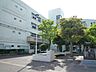 周辺：横浜市立西谷中学校　1400m　徒歩18分。子育て世代に優しい落ち着いた住環境。 