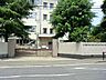 周辺：川崎市立住吉中学校　450m　徒歩6分。部活などで帰りが遅くなっても安心の距離です。 