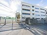 周辺：横浜市立旭小学校　400m　徒歩5分。小学校が近いのは子育てファミリーにもおすすめのポイントです。 