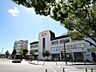 周辺：オーケー港北店　800m　関東圏を中心にコスパの良い商品を取り扱うと話題のお店。700台以上停められる大型の駐車場があります。 