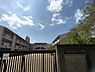 周辺：守谷市立松ケ丘小学校まで896m