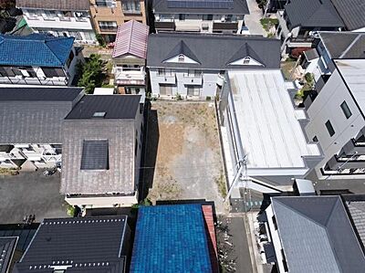 外観:【更地になった場合のイメージです。現況は建物が建っています。】(AI加工)42坪超!建築条件なし売地!お好きなハウスメーカーや工務店で建築可能です! 外観:【更地になった場合のイメージです。現況は建物が建っています。】(AI加工)42坪超!建築条件なし売地!お好きなハウスメーカーや工務店で建築可能です!