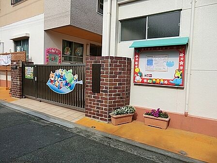 光輪幼稚園まで1187m