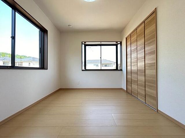 室内 八王子市弐分方町