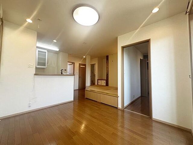 リビング/ダイニング 八王子市上野町