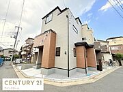 前面道路は東側幅員4ｍ×南側幅員4ｍ。陽当たり＆風通し良好！小中学校が近くお子様の通学も安心です。