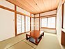 和室：心がホッと落ち着く和室が2部屋あります！床が柔らかいので小さいお子様のプレイルームや、ご両親が泊まりに来た時の客間としてなど、様々な用途で使える万能なお部屋です！畳は表替をしています。