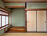 収納：※AI画像加工で荷物をなくし編集しています