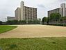 周辺：長吉長原東公園まで450m