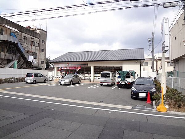 画像6:セブンイレブン西野八幡田町店まで151m
