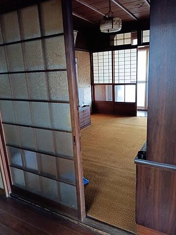 室内 京都市山科区北花山寺内町