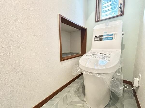 トイレを拡大表示