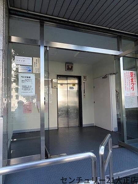エントランスを拡大表示
