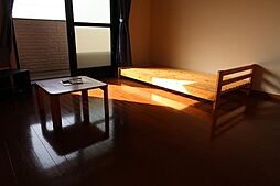 近鉄長野線 古市駅 徒歩13分の賃貸マンション 3階1Kのリビング/ダイニング