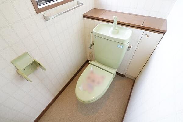 トイレを拡大表示