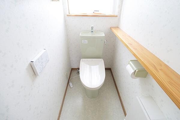 トイレを拡大表示