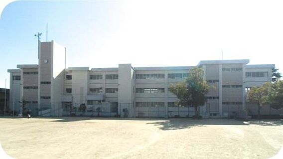 池田市立石橋中...