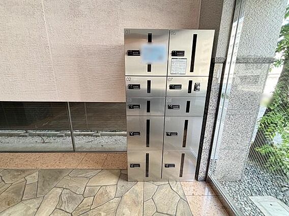宅配ボックス完...