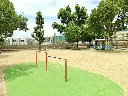 御影公園まで335m