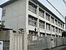 周辺：寝屋川市立第四中学校まで944m