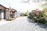 その他：庭木と通路の様子