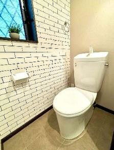 トイレを拡大表示