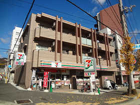 画像23:セブンイレブン神戸国香通2丁目店まで395m
