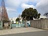 周辺：和泉市立富秋中学校まで690m
