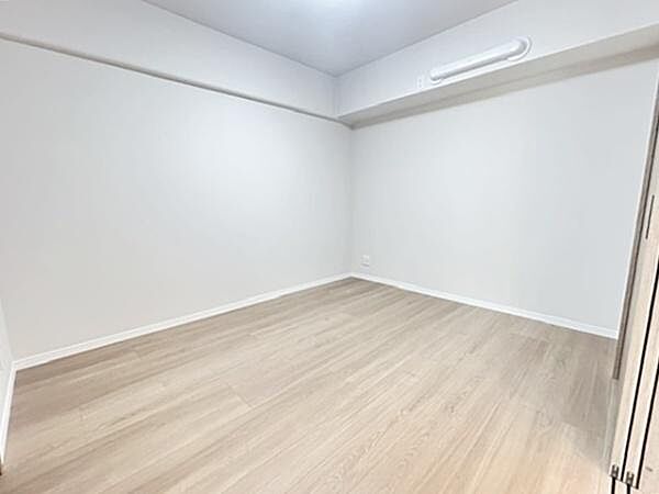 洋室を拡大表示