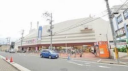 スギ薬局北野田店まで800m