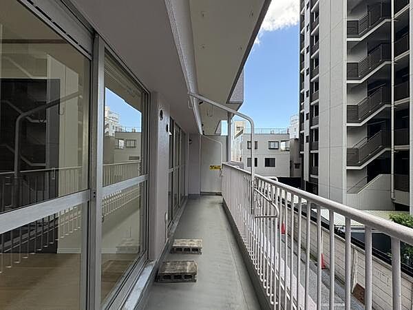 バルコニーを拡大表示