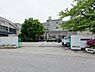 周辺：稲荷小学校まで250m、稲荷小学校250m(徒歩4分）
