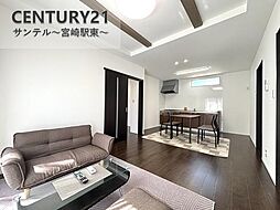 都城一万城町モデルハウス　平屋 3LDKのリビング/ダイニング