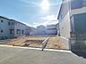 外観：現地のご見学予約もスタートしました。周辺で売りに出ている物件も沢山御座います。まとめてご見学ができますのでお気軽にお申しつけください。 