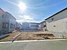 外観：現地ご見学の際、スタッフが様々なご質問に対応いたします、周辺環境、前面道路、建築可能な建物について、ぜひご相談ください。 