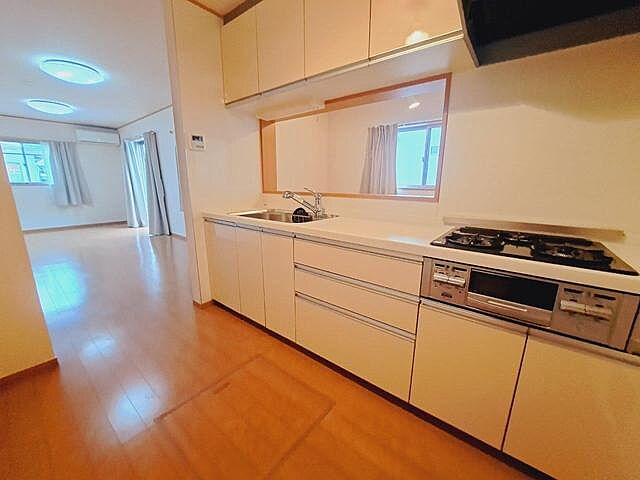 リビング/ダイニング 小平市天神町1丁目