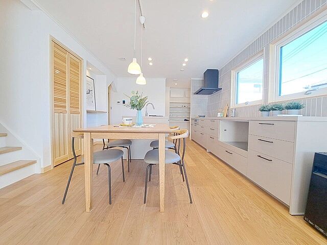 リビング/ダイニング 国分寺市高木町3丁目