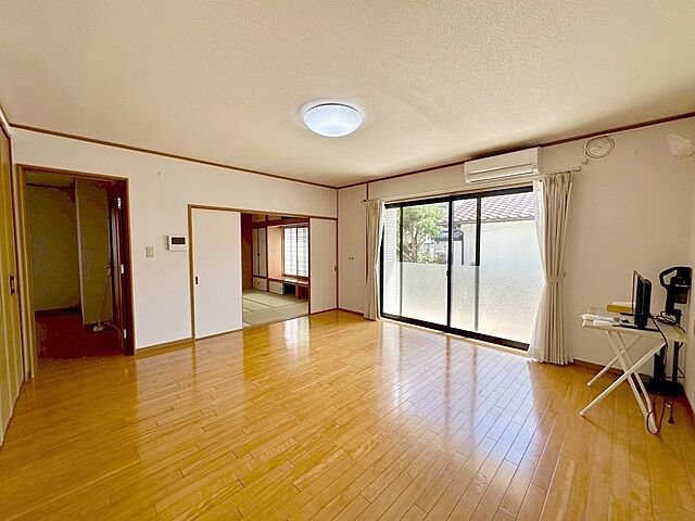 リビング/ダイニング 立川市幸町5丁目