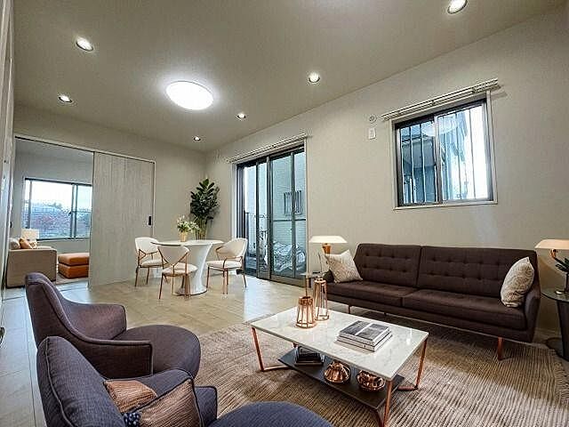 リビング/ダイニング 立川市若葉町3丁目