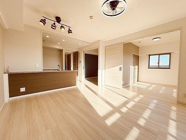 リビング/ダイニング パレステージ中神 7階/-