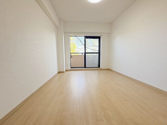 洋室 リバーサイド国立 2階/-